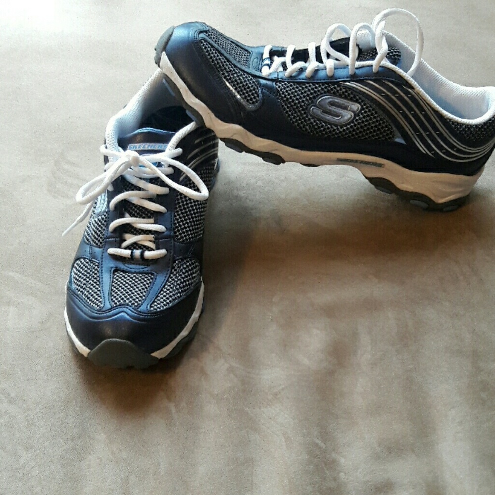 Women's shoes